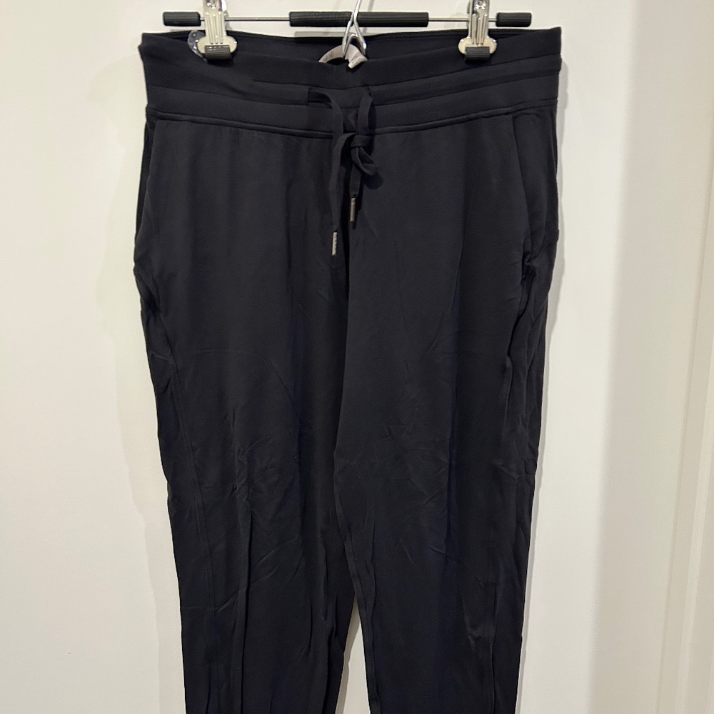 Lululemon Black Joggers Sz 10